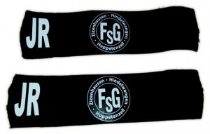 FSG Schienbeinschonerhalter, FSG Logo, wahlwiese mit oder ohne Namenskürzel, Farben: Schwarz, Weiß, Rot, Grün, Gelb, Blau, Größen: 25-27 cm oder 27-29 cm, mit Namenskürzel: 6,00 Euro, ohne Namenskürzel: 5,00 Euro